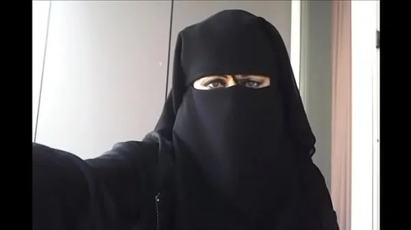 显示my pussy in niqab驱动器剪辑