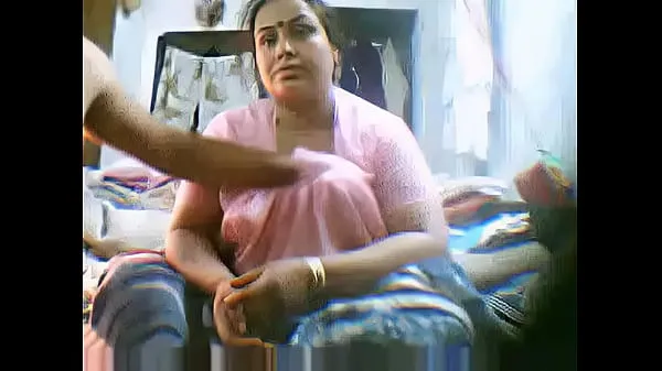 Tunjukkan BBW Indian Aunty Cam show on Klip pemacu