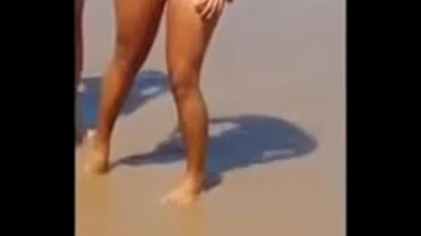Vis Filming Hot Dental Floss On The Beach - Pussy Soup - Amateur Videos stasjonsklipp