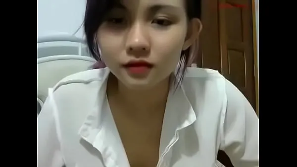Tunjukkan Vietnamese girl looking for part 1 Klip pemacu