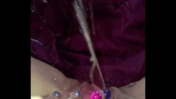 Vis Squirting after playtime drev Clips