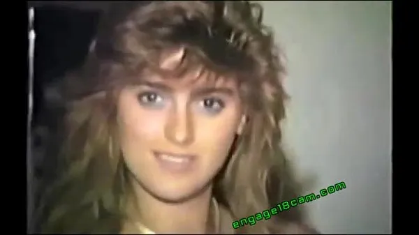 Toon 1980 real beauty drive Clips