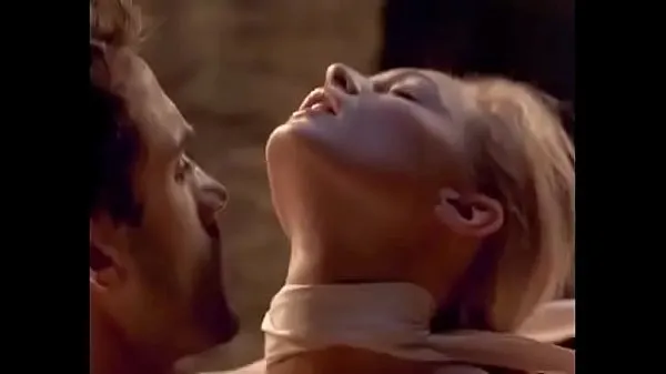 Zobraziť Famous blonde is getting fucked - celebrity porn at klipy z jednotky