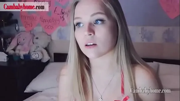 Tunjukkan Teen Cam - How Pretty Blonde Girl Spent Her Holidays- Watch full videos on Klip pemacu