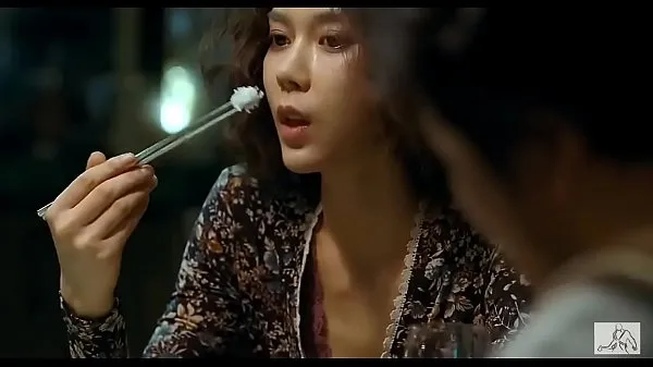 显示Sexy Korean Kim si-woon is happy in the movie I saw the devil驱动器剪辑
