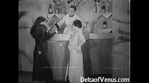 Tampilkan Authentic Vintage Porn 1930s - FFM Threesome drive Klip