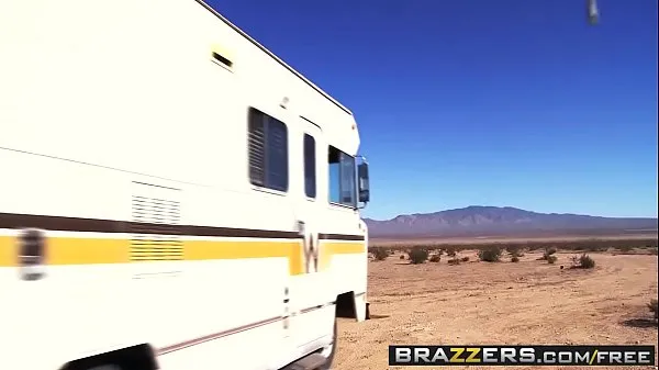 Klipleri Brazzers - Pornstars Like it Big - Katie St. Ives and Jordan Ash - Being Bad Episode One sürücü gösterme