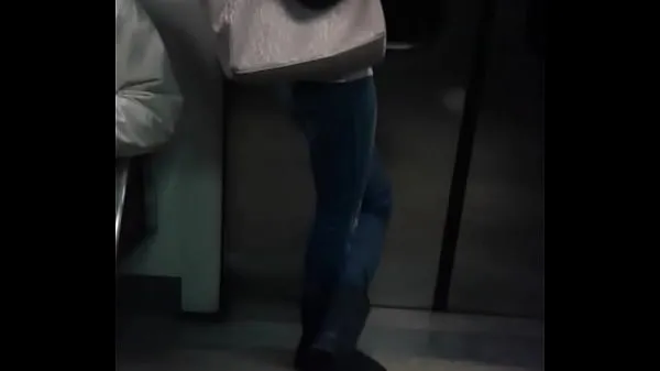 แสดง Ass in train spy cam คลิปการขับเคลื่อน