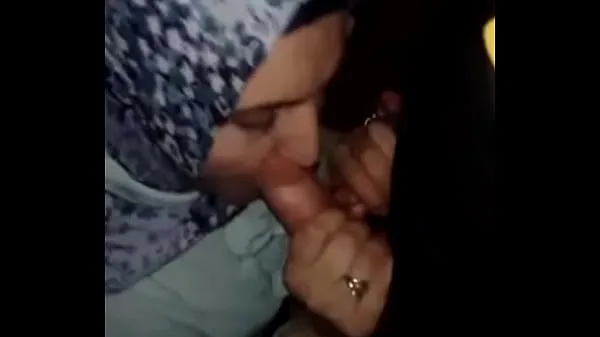 Show Muslim lady do a blow job drive Clips