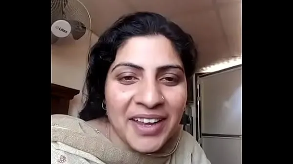 Tunjukkan pakistani aunty sex Klip pemacu