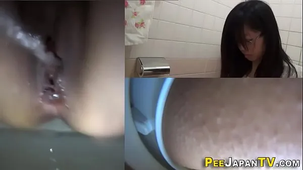 Show Japan teen spied pissing drive Clips