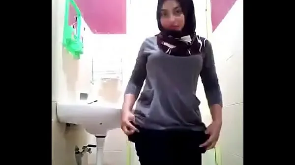 Show hijab girl drive Clips