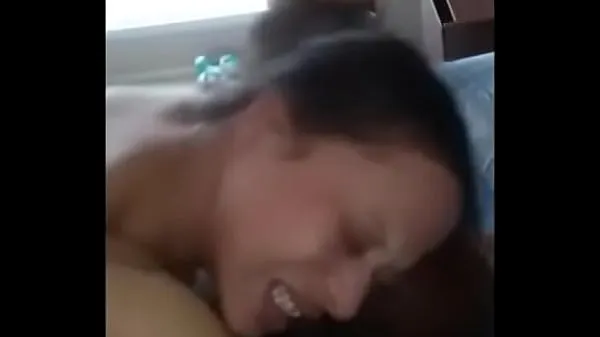 Pokaż klipy Wife Rides This Big Black Cock Until She Cums Loudly napędu