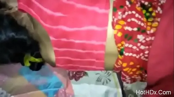 Tunjukkan Horny Sonam bhabhi,s boobs pressing pussy licking and fingering take hr saree by huby video hothdx Klip pemacu
