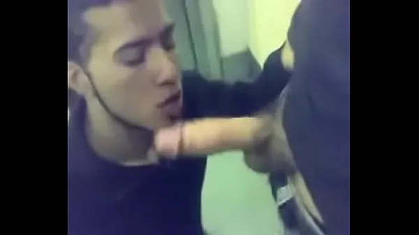 Toon Blowjob in the subway drive Clips