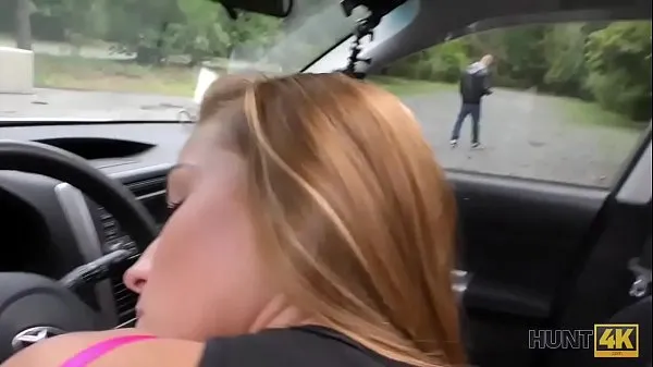 Klipleri HUNT4K. Cuckold allows blonde girl touch strangers dick for cash sürücü gösterme