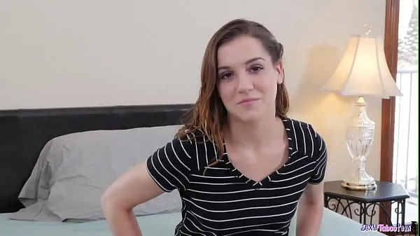 Klipleri Interviewed pornstar shows her trimmed pussy sürücü gösterme