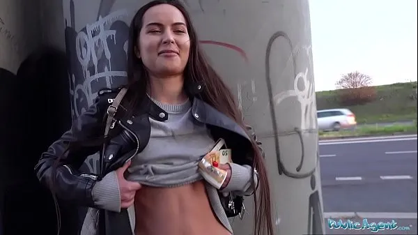 Klipleri Public Agent Monica Brown has her tight Russian pussy fucked outdoors sürücü gösterme