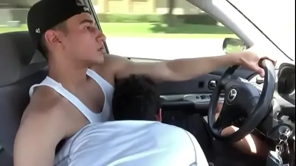 Pokaż klipy breastfeed in the car napędu