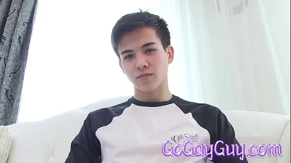 GOGAYGUY Cute Schoolboy Alex Stripping meghajtó klip megjelenítése