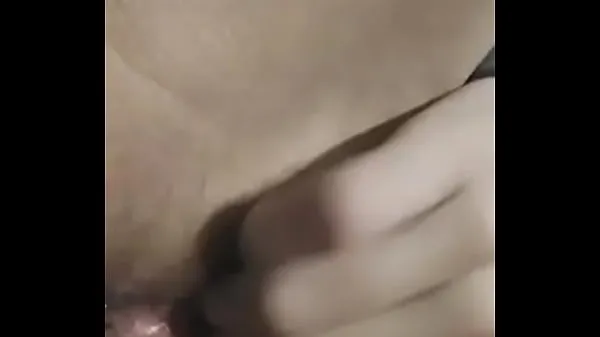 I touch my pussy meghajtó klip megjelenítése