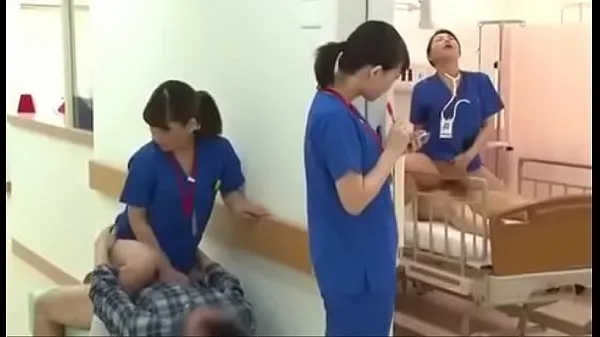 Zobraziť PHYSICIANS HEALING PATIENTS WITH CORONAVIRUS IN THE HOSPITAL klipy z jednotky