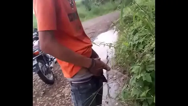 Show piss in the bush drive Clips