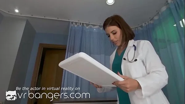 Mostrar VR BANGERS Creampied Adriana Chechik como enfermera traviesa y sexy clips de unidad