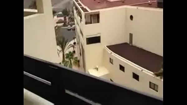 Näytä Greek fuck in balcony ajoleikettä