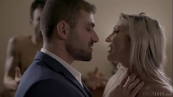 Näytä PURE TABOO Cheating Wife Caught with Husband's Co-Worker FREE FULL SCENE With Christie Stevens ajoleikettä