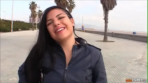 Tampilkan Latina with big ass having sex FULL VIDEO IN THIS LINK drive Klip