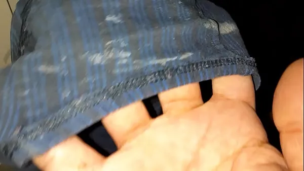 Wet Panties meghajtó klip megjelenítése
