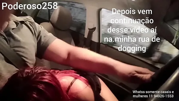 显示Naughty sucking my cock in traffic in São Paulo驱动器剪辑