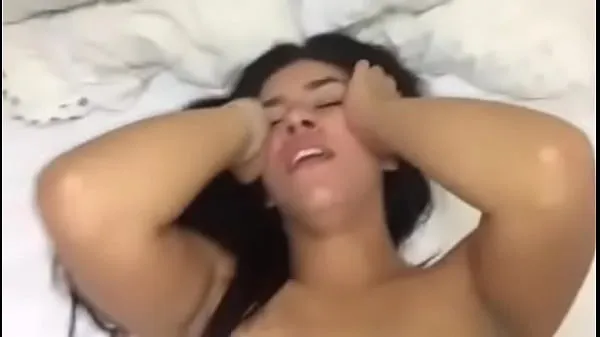 Zobraziť Hot Latina getting Fucked and moaning klipy z jednotky