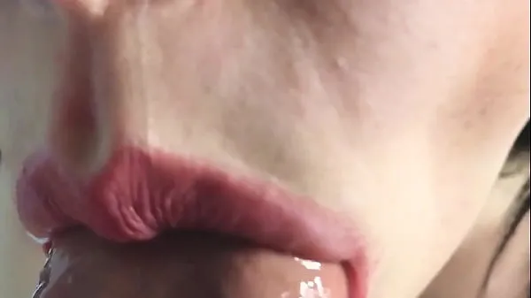 Vis EXTREMELY CLOSE UP BLOWJOB, LOUD ASMR SOUNDS, THROBBING ORAL CREAMPIE, CUM IN MOUTH ON THE FACE, BEST BLOWJOB EVER stasjonsklipp