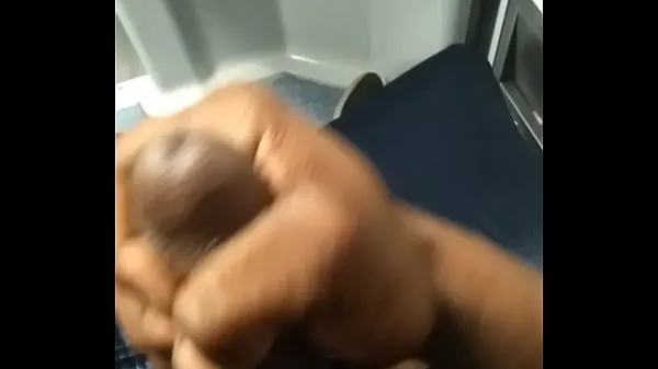Näytä Edge play public train masturbating on the way to work ajoleikettä