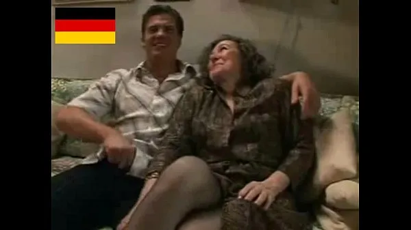 Näytä German Granny ajoleikettä