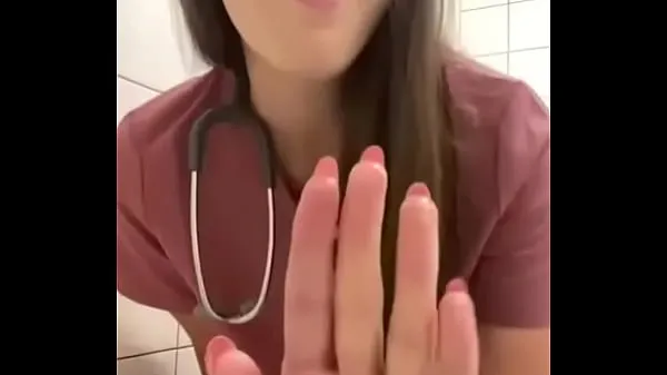 إظهار مقاطع محرك الأقراص nurse masturbates in hospital bathroom