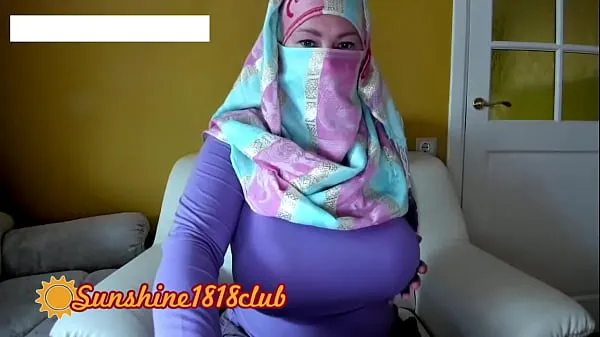 显示Muslim sex arab girl in hijab with big tits and wet pussy cams October 14th驱动器剪辑