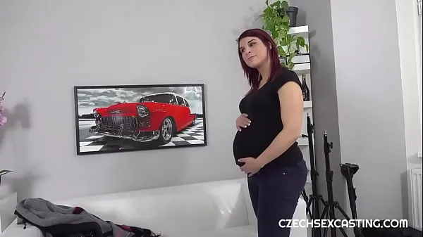 Εμφάνιση κλιπ μονάδας δίσκου Czech Casting Bored Pregnant Woman gets Herself Fucked