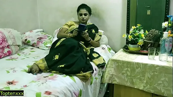 Εμφάνιση κλιπ μονάδας δίσκου Indian collage boy secret sex with beautiful tamil bhabhi!! Best sex at saree going viral