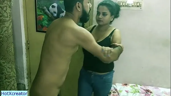 Prikaži Desi wife caught her cheating husband with Milf aunty ! what next? Indian erotic blue film posnetke pogona