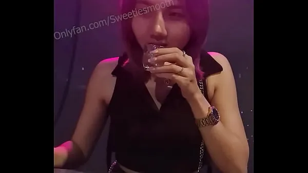 Show Invite girls in the pub to fuck each other in the bathroom drive Clips