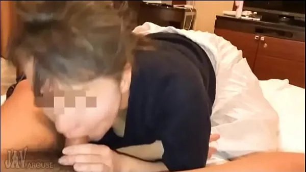cheating wife sucking a other man cock meghajtó klip megjelenítése