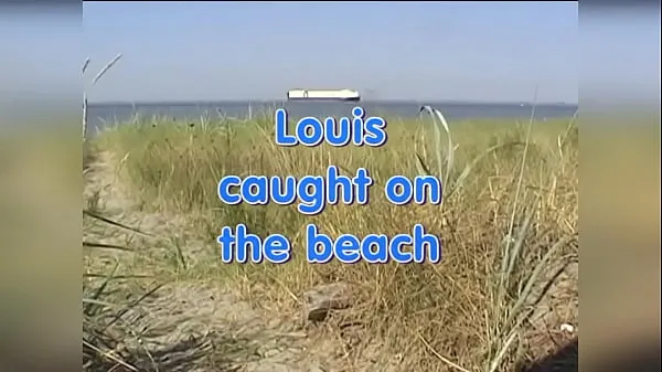 Vis Louis is caught on the beach drev Clips