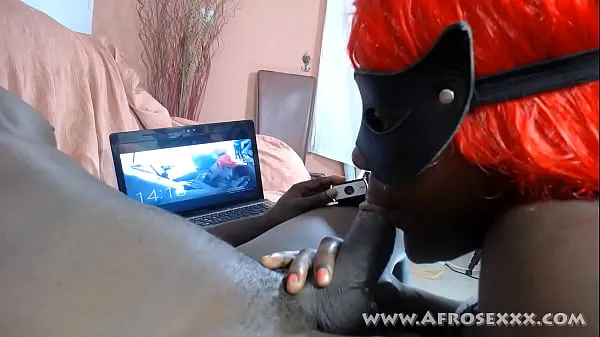 Ebony blowjob addict Ms Fufu playfully sucking dick for 1h 20 min long - Part 3 meghajtó klip megjelenítése