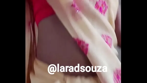 Tunjukkan Lara D'Souza Klip pemacu
