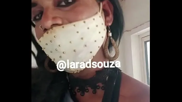Clips Lara D'Souza Laufwerk anzeigen