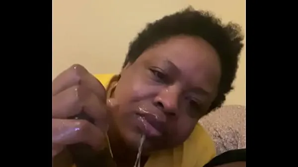 Zobraziť Mature ebony bbw gets throat fucked by Gansgta BBC klipy z jednotky