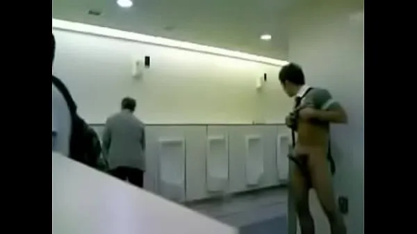 Hiển thị exhibitionist plan in public toilets lái xe Clips